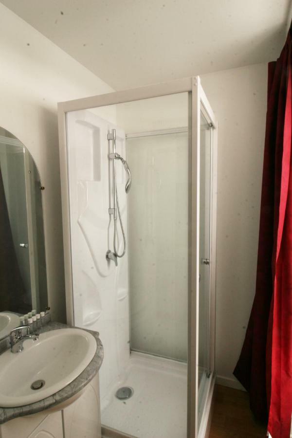 Le Clos Auvergnat Tauves Extérieur photo